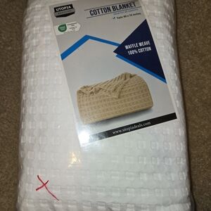 Utopia Bedding White Cotton Blanket